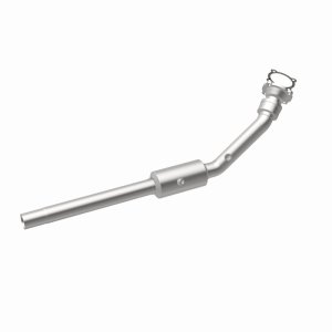 Volkswagen Golf Catalytic Converter - Magnaflow - California Grade CARB Compliant - `04-`05 Volkswagen Golf Catalytic Converter - Magnaflow - California Grade CARB Compliant - `04-`05