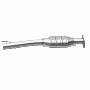 Mazda Tribute Catalytic Converter - Magnaflow - California Grade CARB Compliant Direct-Fit - 2005