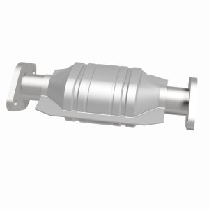 Kia Spectra Catalytic Converter - Magnaflow - California Grade CARB Compliant Direct-Fit - `01-`04
