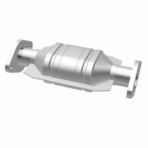 Kia Spectra Catalytic Converter - Magnaflow - California Grade CARB Compliant Direct-Fit - `01-`04
