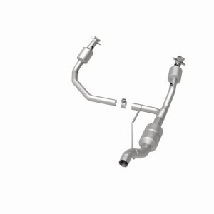 Dodge Ram 1500 Van Catalytic Converter - Magnaflow - California Grade CARB Compliant Direct-Fit - `01-`02