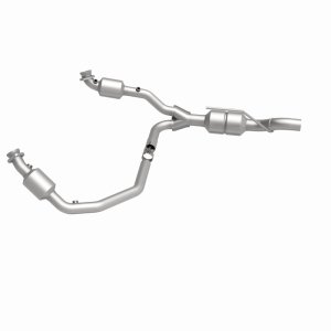 Dodge Ram 1500 Van Catalytic Converter - Magnaflow - California Grade CARB Compliant Direct-Fit - `01-`02