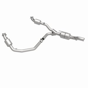 Dodge Ram 3500 Van Catalytic Converter - Magnaflow - California Grade CARB Compliant Direct-Fit - `01-`02
