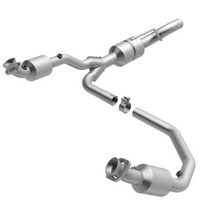 Dodge Ram 3500 Van Catalytic Converter - Magnaflow - California Grade CARB Compliant Direct-Fit - `01-`02