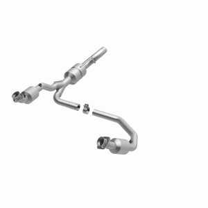 Dodge Ram 3500 Van Catalytic Converter - Magnaflow - California Grade CARB Compliant Direct-Fit - `01-`02