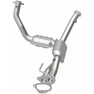 Ford Ranger Catalytic Converter - Magnaflow - California Grade CARB Compliant Direct-Fit - `04-`06