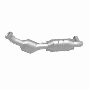 Ford Expedition Catalytic Converter - Driver Side - Magnaflow - California Grade CARB Compliant Direct-Fit - `03-`04