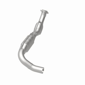 Ford Expedition Catalytic Converter - Driver Side - Magnaflow - California Grade CARB Compliant Direct-Fit - `03-`04