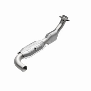 Ford F-150 Catalytic Converter - Magnaflow - California Grade CARB Compliant Direct-Fit - `02-`03