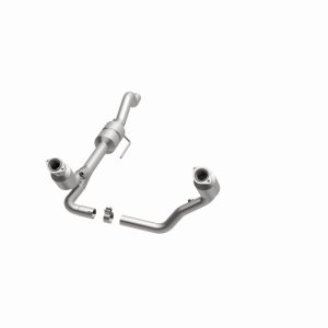 Dodge Durango Catalytic Converter - Magnaflow - California Grade CARB Compliant Direct-Fit - `00-`03