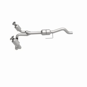 Dodge Durango Catalytic Converter - Magnaflow - California Grade CARB Compliant Direct-Fit - `00-`03