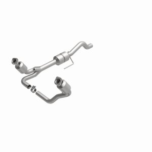 Dodge Durango Catalytic Converter - Magnaflow - California Grade CARB Compliant Direct-Fit - `00-`03