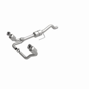 Dodge Durango Catalytic Converter - Magnaflow - California Grade CARB Compliant Direct-Fit - `00-`03
