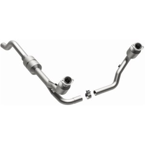 Dodge Durango Catalytic Converter - Magnaflow - California Grade CARB Compliant Direct-Fit - `00-`03
