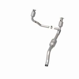 Dodge Durango Catalytic Converter - Magnaflow - California Grade CARB Compliant Direct-Fit - `00-`03