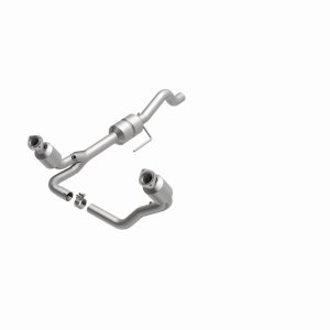 Dodge Durango Catalytic Converter - Magnaflow - California Grade CARB Compliant Direct-Fit - `00-`03