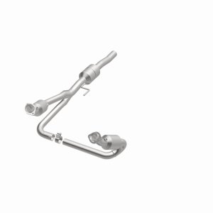 Dodge Durango Catalytic Converter - Magnaflow - California Grade CARB Compliant Direct-Fit - `02-`03