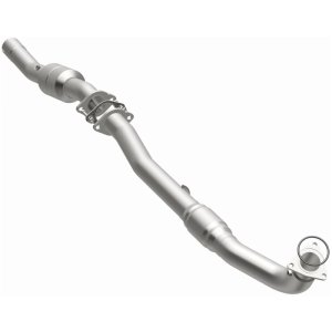 Chevrolet Silverado 2500 HD Catalytic Converter - Passenger Side Rear - Magnaflow - California Grade CARB Compliant, Direct-Fit - `05-`06