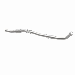 Chevrolet Silverado 2500 HD Catalytic Converter - Passenger Side Rear - Magnaflow - California Grade CARB Compliant, Direct-Fit - `05-`06
