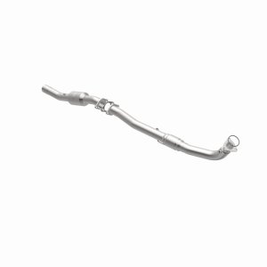 GMC Sierra 2500 HD Catalytic Converter - Passenger Side Rear - Magnaflow - California Grade CARB Compliant, Direct-Fit - 2006