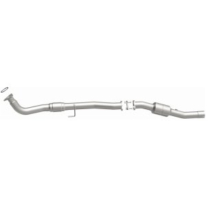 GMC Sierra 2500 HD Catalytic Converter - Passenger Side Rear - Magnaflow - California Grade CARB Compliant, Direct-Fit - 2006