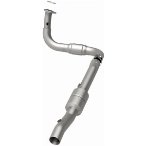 Chevrolet Silverado 2500 HD Catalytic Converter - Driver Side - Magnaflow - Direct-Fit California Grade CARB Compliant - `05-`06 Chevrolet Silverado 2500 HD Catalytic Converter - Driver Side - Magnaflow - Direct-Fit California Grade CARB Compliant - `05-`06