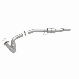 GMC Sierra 2500 HD Catalytic Converter - Driver Side - Magnaflow - Direct-Fit California Grade CARB Compliant - 2006