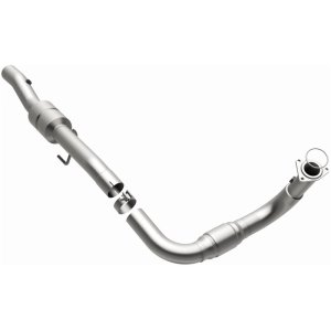 GMC Sierra 2500 HD Catalytic Converter - Driver Side - Magnaflow - Direct-Fit California Grade CARB Compliant - 2006