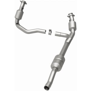Dodge Ram 1500 Catalytic Converter - Magnaflow - California Grade CARB Compliant Direct-Fit - `02-`03