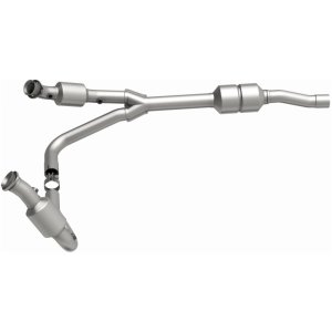 Dodge Ram 1500 Catalytic Converter - Magnaflow - California Grade CARB Compliant Direct-Fit - `02-`03