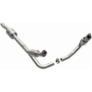 Dodge Ram 1500 Catalytic Converter - Magnaflow - California Grade CARB Compliant Direct-Fit - `02-`03
