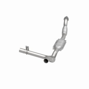 Ford F-150 Catalytic Converter - Magnaflow - California Grade CARB Compliant Direct-Fit - `02-`04