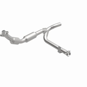 Ford F-150 Catalytic Converter - Magnaflow - Direct Fit - `02-`03