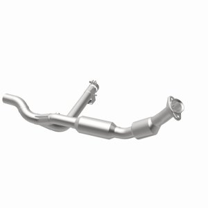 Ford F-150 Catalytic Converter - Magnaflow - Direct Fit - `02-`03
