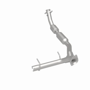 Lincoln Navigator Catalytic Converter - Magnaflow - California Direct-Fit - `03-`04