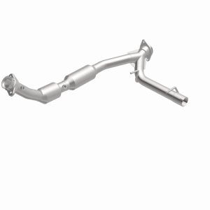Lincoln Navigator Catalytic Converter - Magnaflow - California Direct-Fit - `03-`04