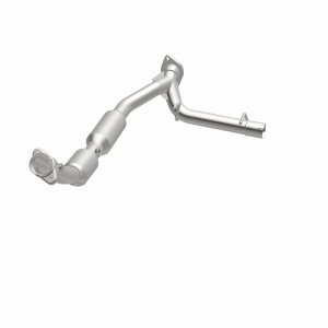 Lincoln Navigator Catalytic Converter - Magnaflow - California Direct-Fit - `03-`04