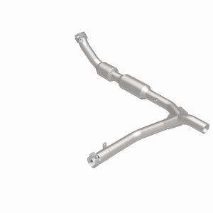 Ford F-150 Catalytic Converter - Magnaflow - Direct Fit - `02-`03