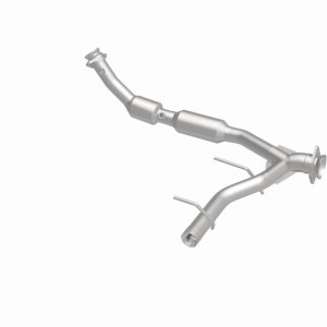 Ford Expedition Catalytic Converter - Magnaflow - Direct Fit - `03-`04