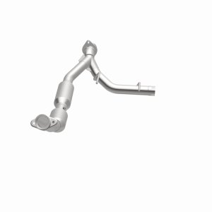 Ford Expedition Catalytic Converter - Magnaflow - Direct Fit - `03-`04