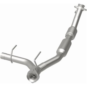 Ford Expedition Catalytic Converter - Magnaflow - Direct Fit - `03-`04