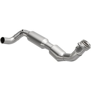 Ford F-150 Catalytic Converter - Magnaflow - California Grade CARB Compliant - `02-`03