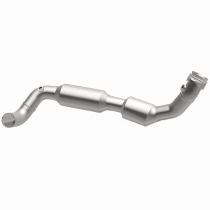 Ford F-150 Catalytic Converter - Magnaflow - California Grade CARB Compliant - `02-`03