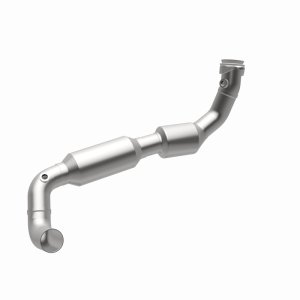 Ford F-150 Catalytic Converter - Magnaflow - California Grade CARB Compliant - `02-`03