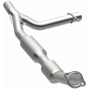 Ford F-150 Catalytic Converter - Magnaflow - Direct Fit, CARB Compliant - `02-`03