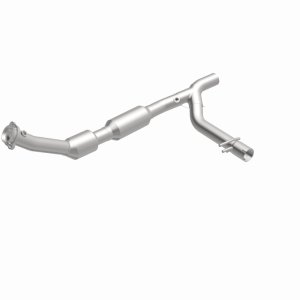 Ford F-150 Catalytic Converter - Magnaflow - Direct Fit, CARB Compliant - `02-`03