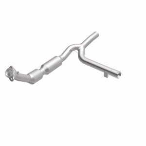 Ford F-150 Catalytic Converter - Magnaflow - California Grade CARB Compliant - `02-`03