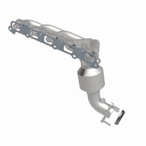 GMC Canyon Catalytic Converter - Magnaflow - Direct Fit - `04-`06