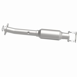 Nissan Pathfinder Armada Catalytic Converter - Magnaflow - Direct-Fit - 2004