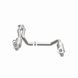 Chevrolet Silverado 1500 Catalytic Converter - Magnaflow - CARB Compliant, Direct-Fit - `04-`06